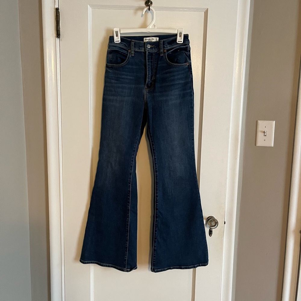 Abercrombie high rise flare jeans denim